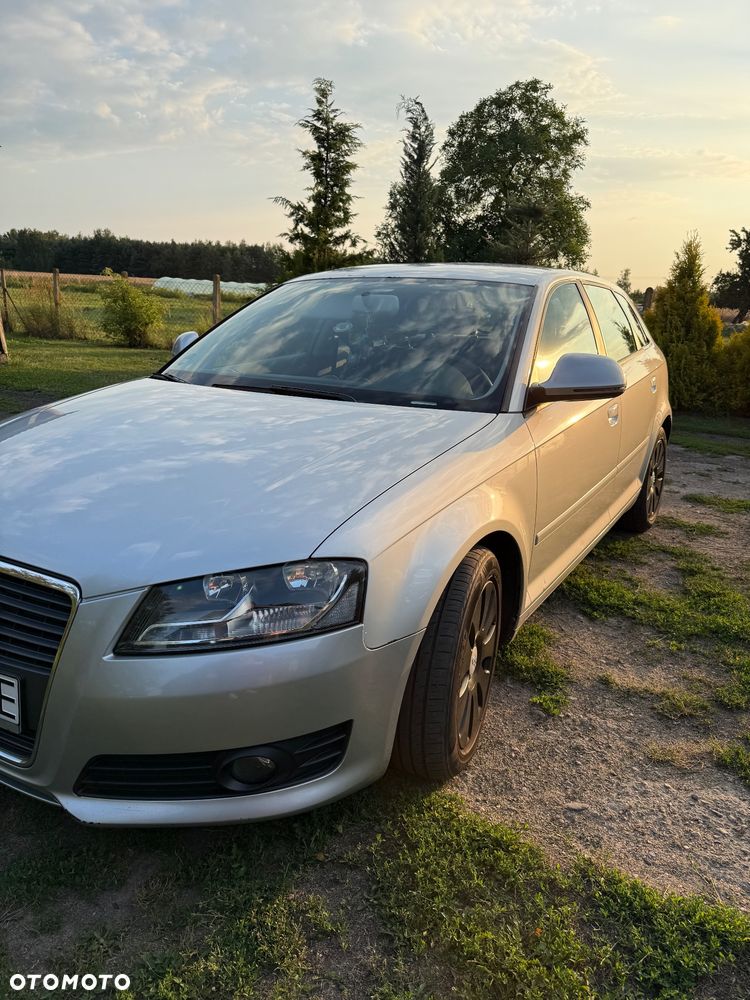 Audi A3 Sportback 2.0 TDI DPF Attraction - 3