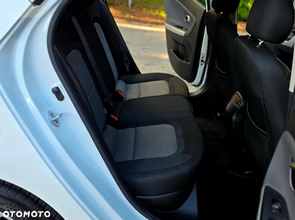 Kia Ceed 1.6 CRDi 136 ISG Dream Team Edition - 36