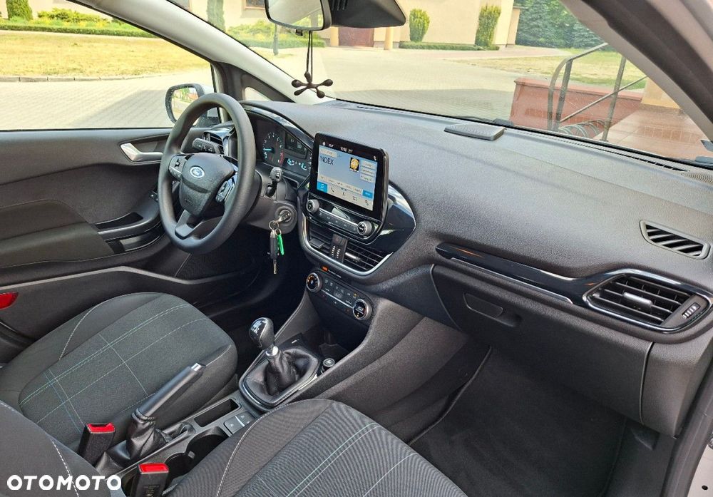 Ford Fiesta - 15