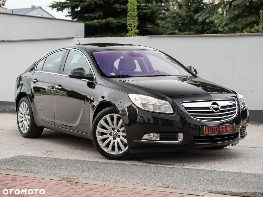 Opel Insignia - 1