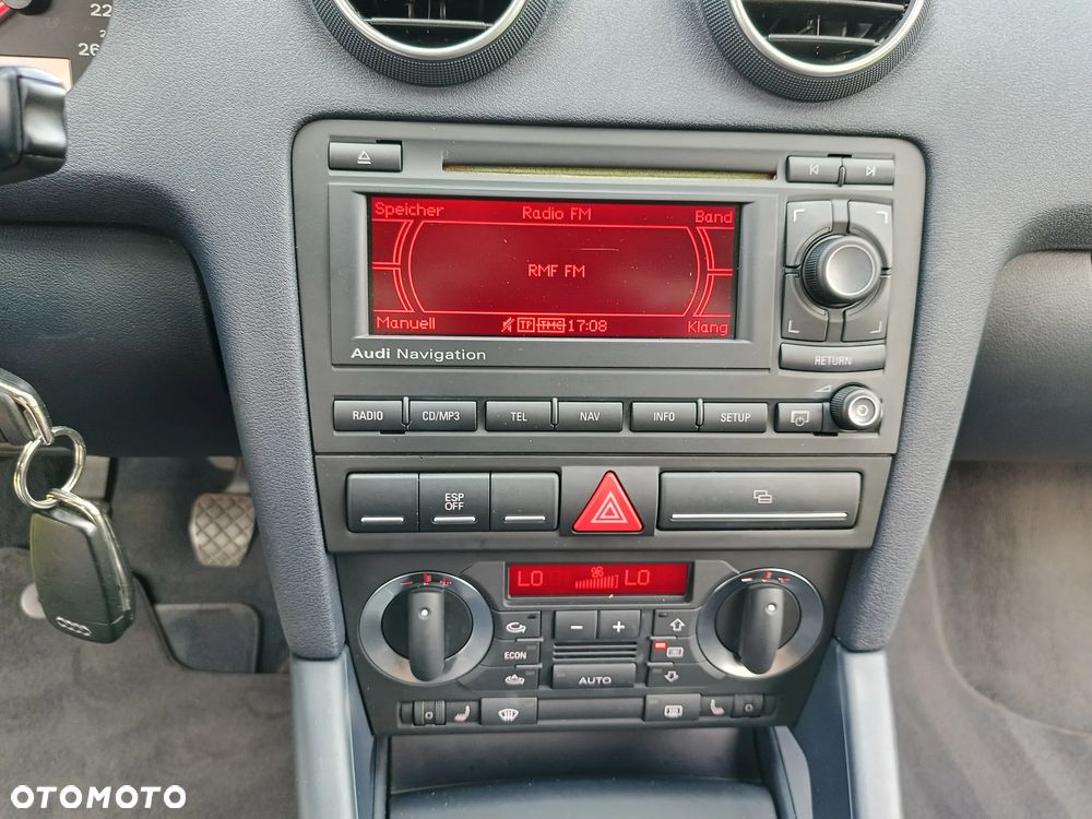 Audi A3 3-drzwiowe 1.6 Ambiente - 14