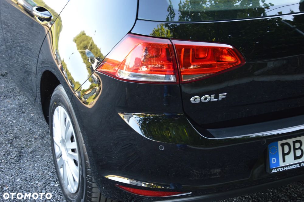 Volkswagen Golf - 19