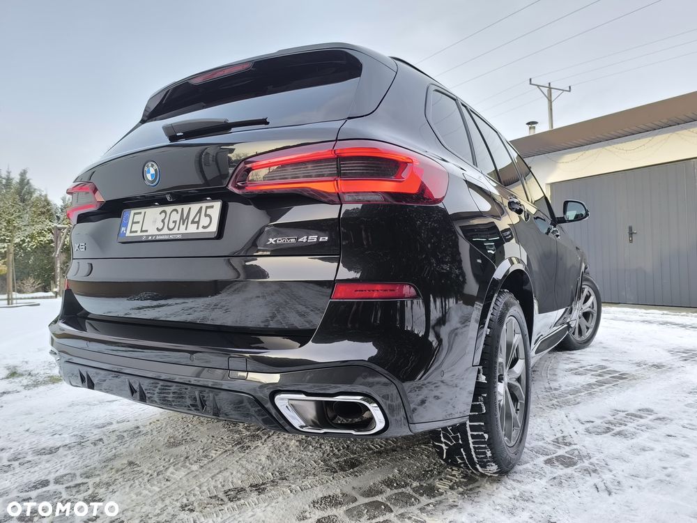 BMW X5 xDrive40i - 23