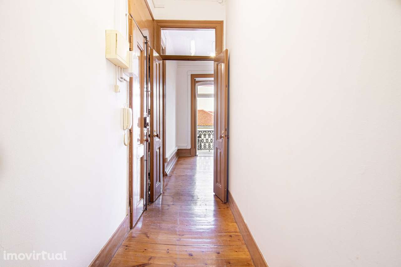 T4 a 5 minutos a pé do metro Saldanha - Grande imagem: 3/26