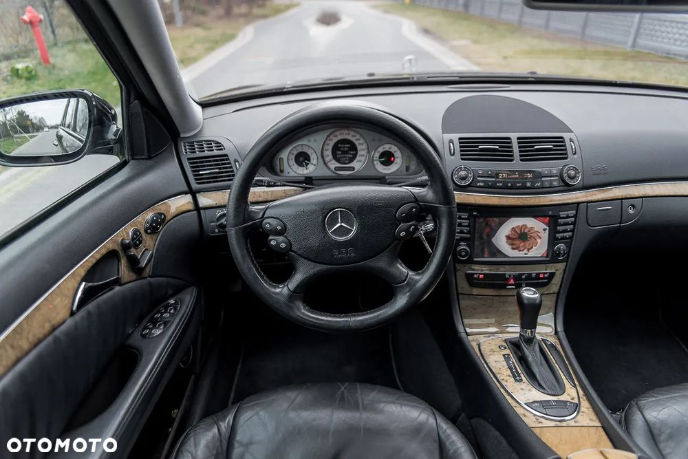Mercedes-Benz Klasa E 350 4-Matic Avantgarde - 24