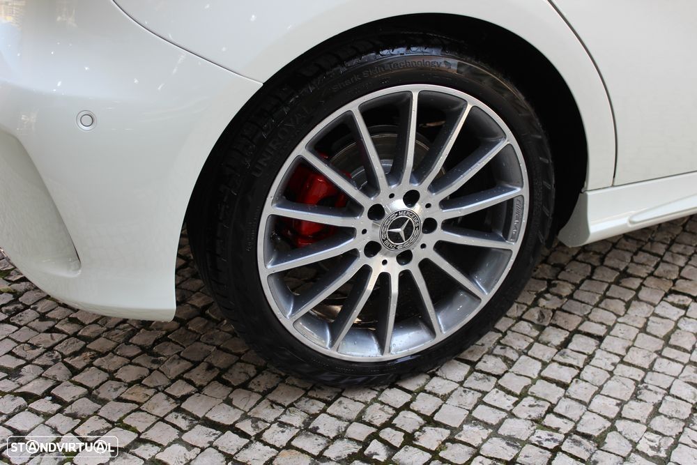 Mercedes-Benz A 180 d AMG Line Aut. - 12