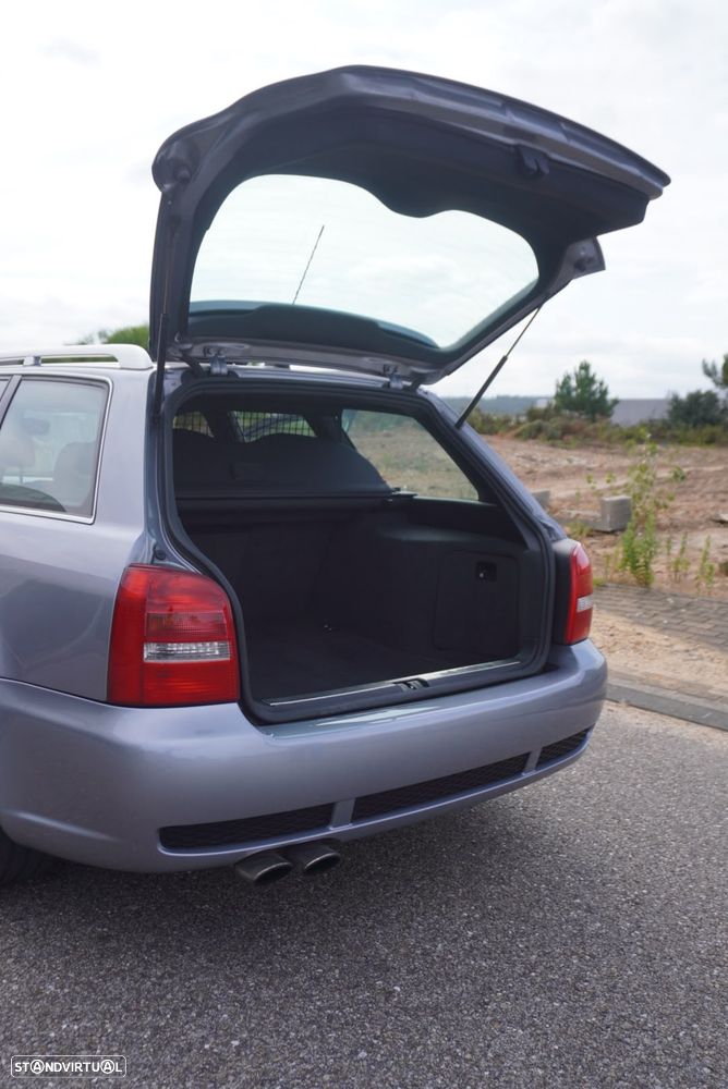 Audi RS4 Avant 2.7 V6 quattro - 9