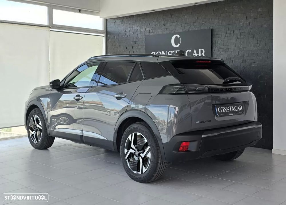 Peugeot e-2008 54 kWh Allure - 6