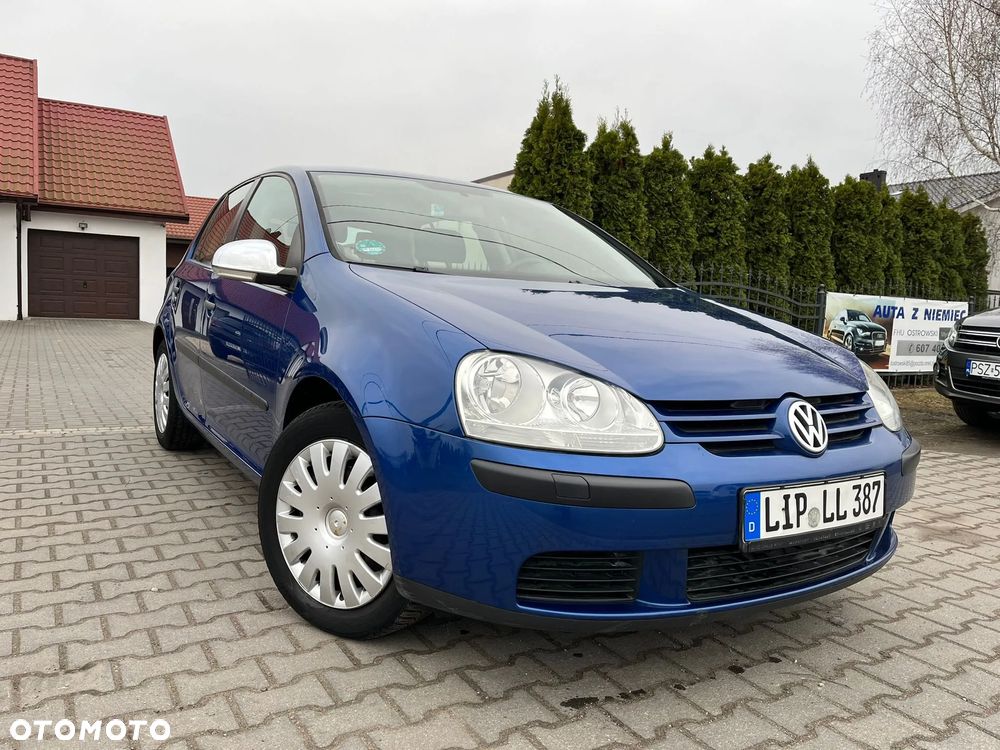 Volkswagen Golf 1.6 FSI Individual - 3