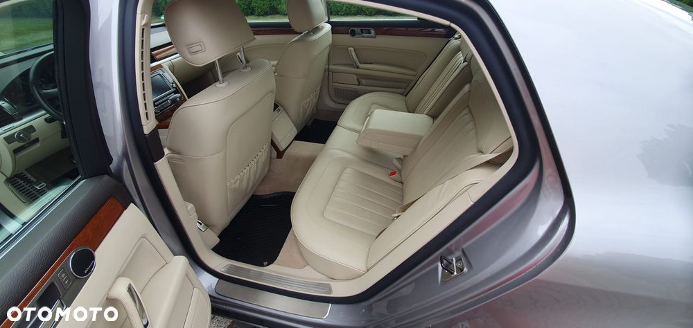 Volkswagen Phaeton 3.0 V6 TDI DPF 4MOTION Automatik (5 Sitzer) - 13