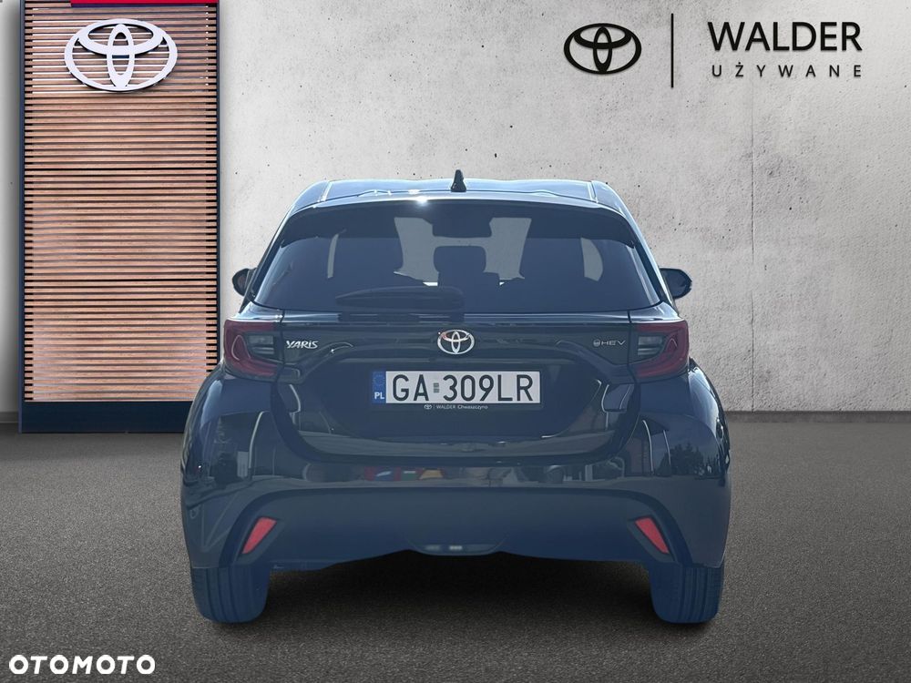 Toyota Yaris Hybrid 1.5 Style - 4