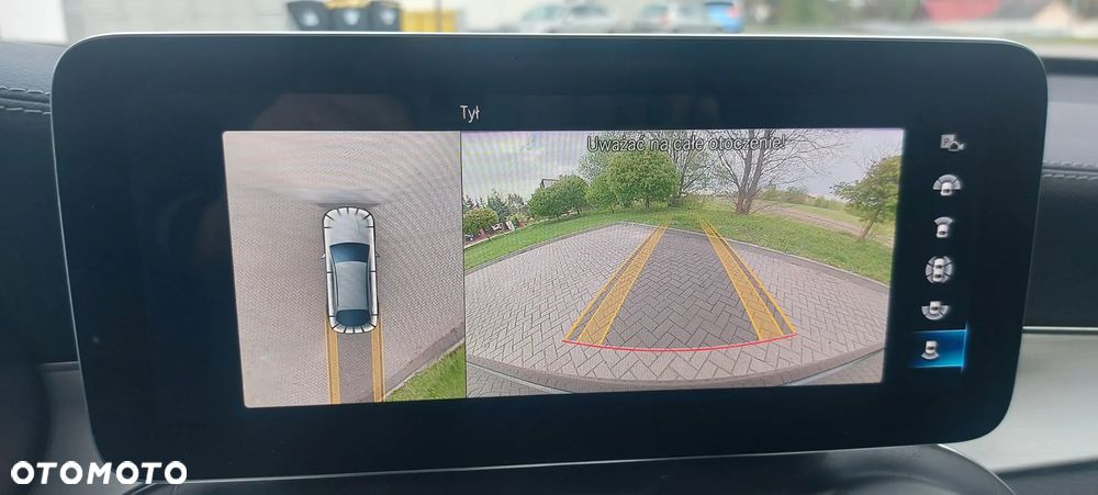 Mercedes-Benz GLC 220 d 4Matic 9G-TRONIC AMG Line Plus - 11