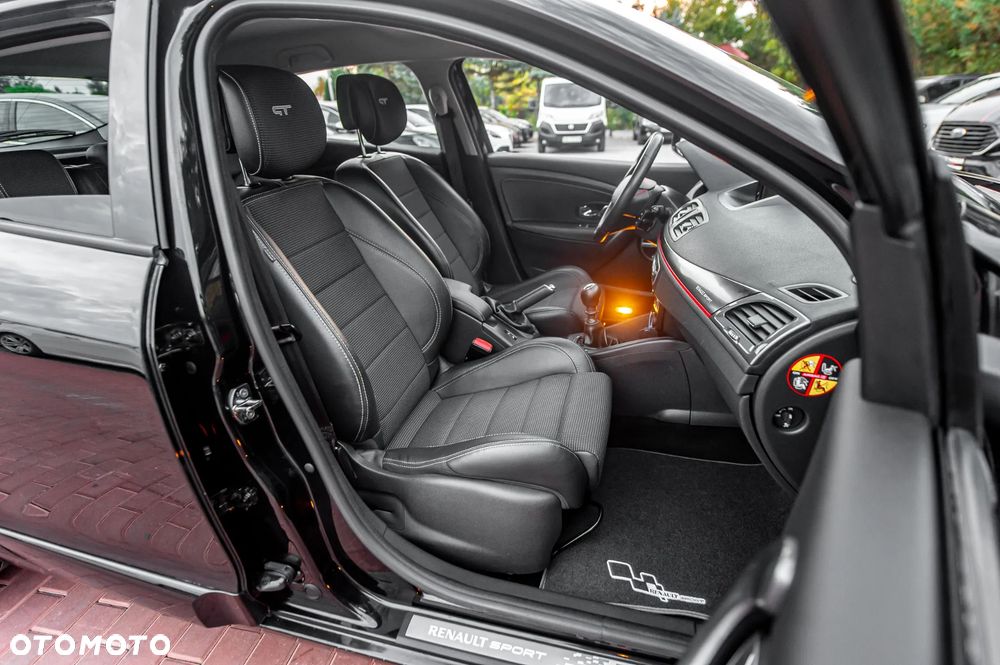 Renault Megane TCe 190 Start & Stop GT - 18