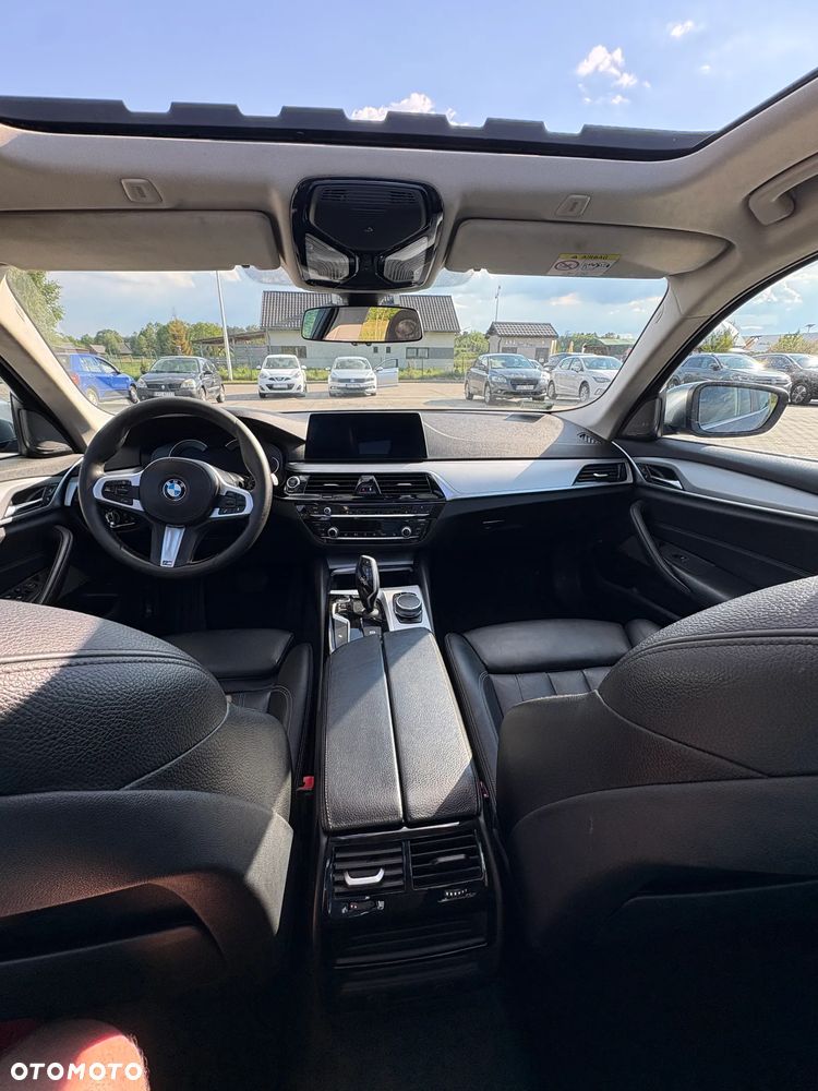 BMW Seria 5 520d - 16