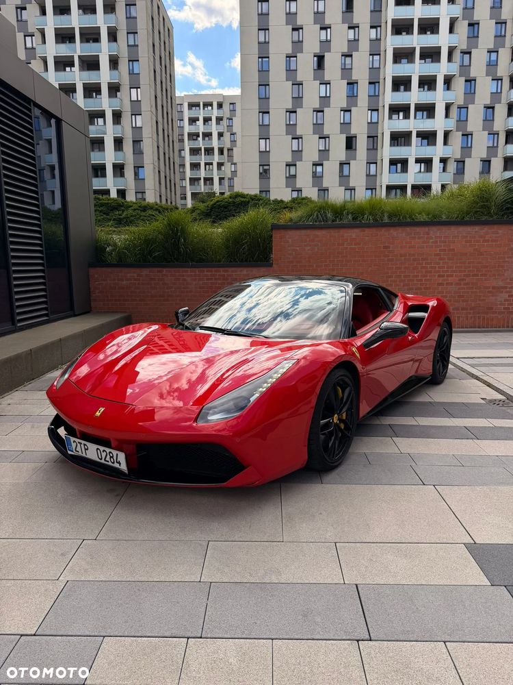 Ferrari 488 - 17