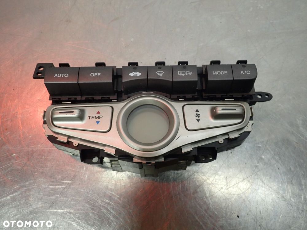 PANEL STEROWANIA NAWIEWU KLIMATYZACJI HONDA JAZZ II LIFT D067G - 1