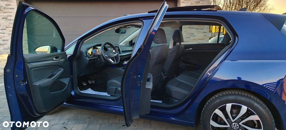 Volkswagen Golf - 13