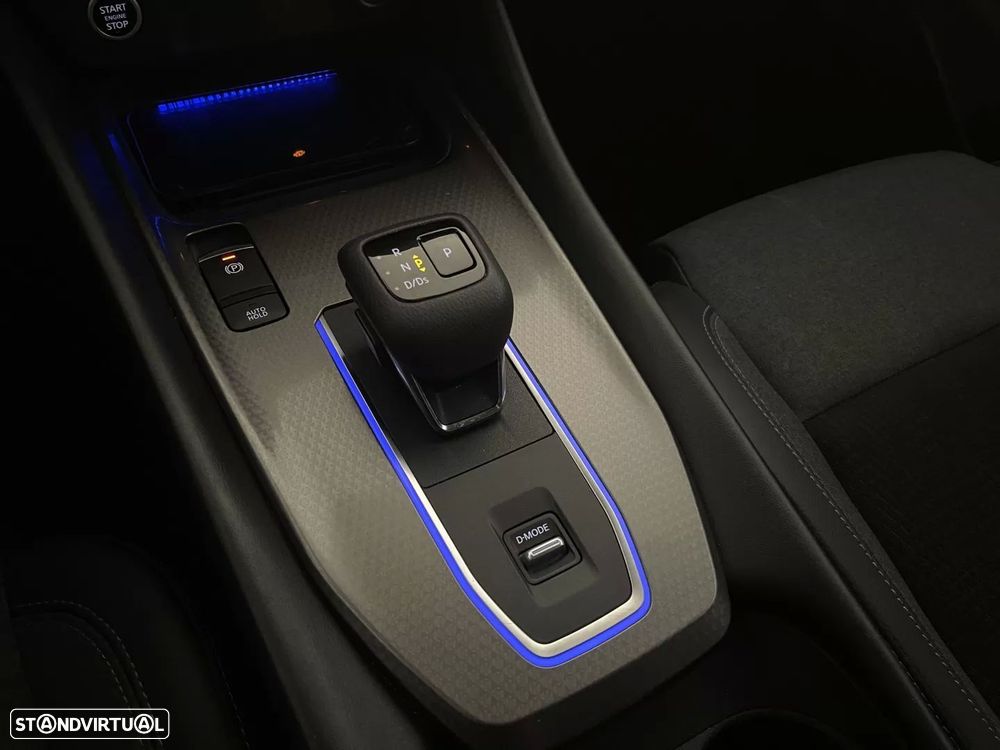 Nissan Qashqai 1.3 DIG-T N-Connecta LED Xtronic - 37