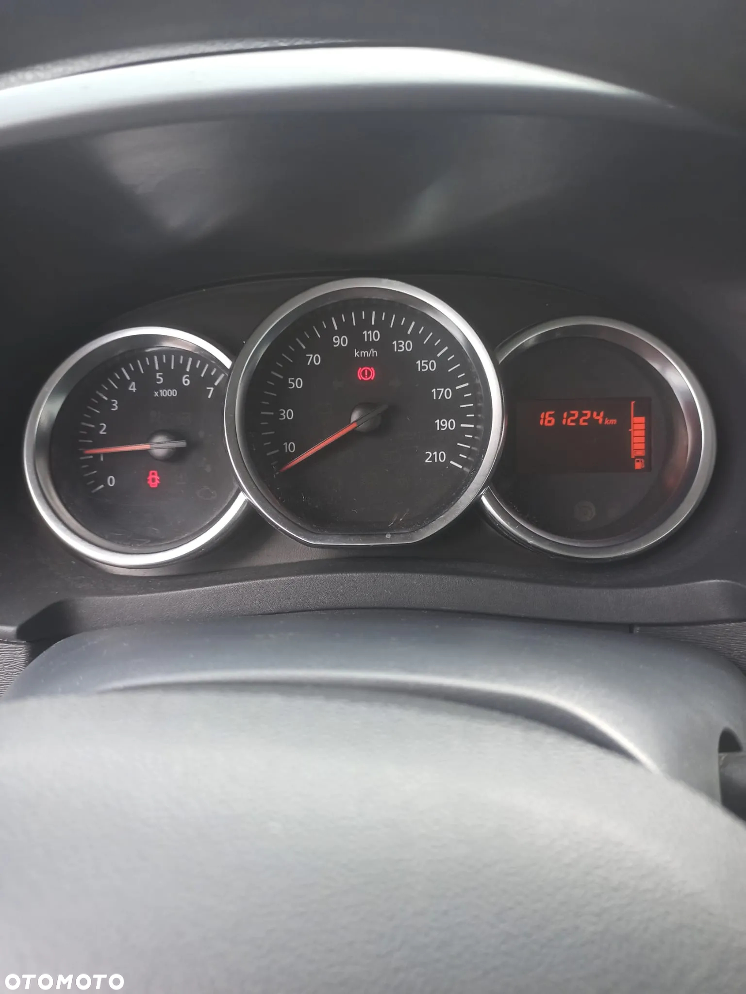 Dacia Lodgy 1.6 SCe Laureate S&S - 3