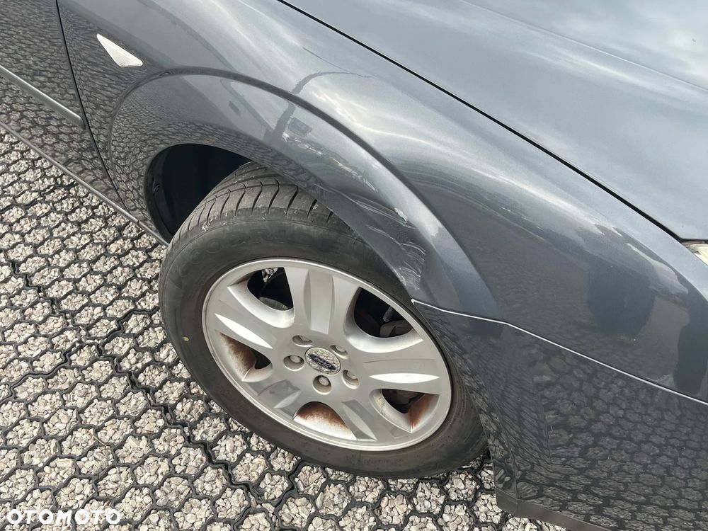 Ford Mondeo - 17