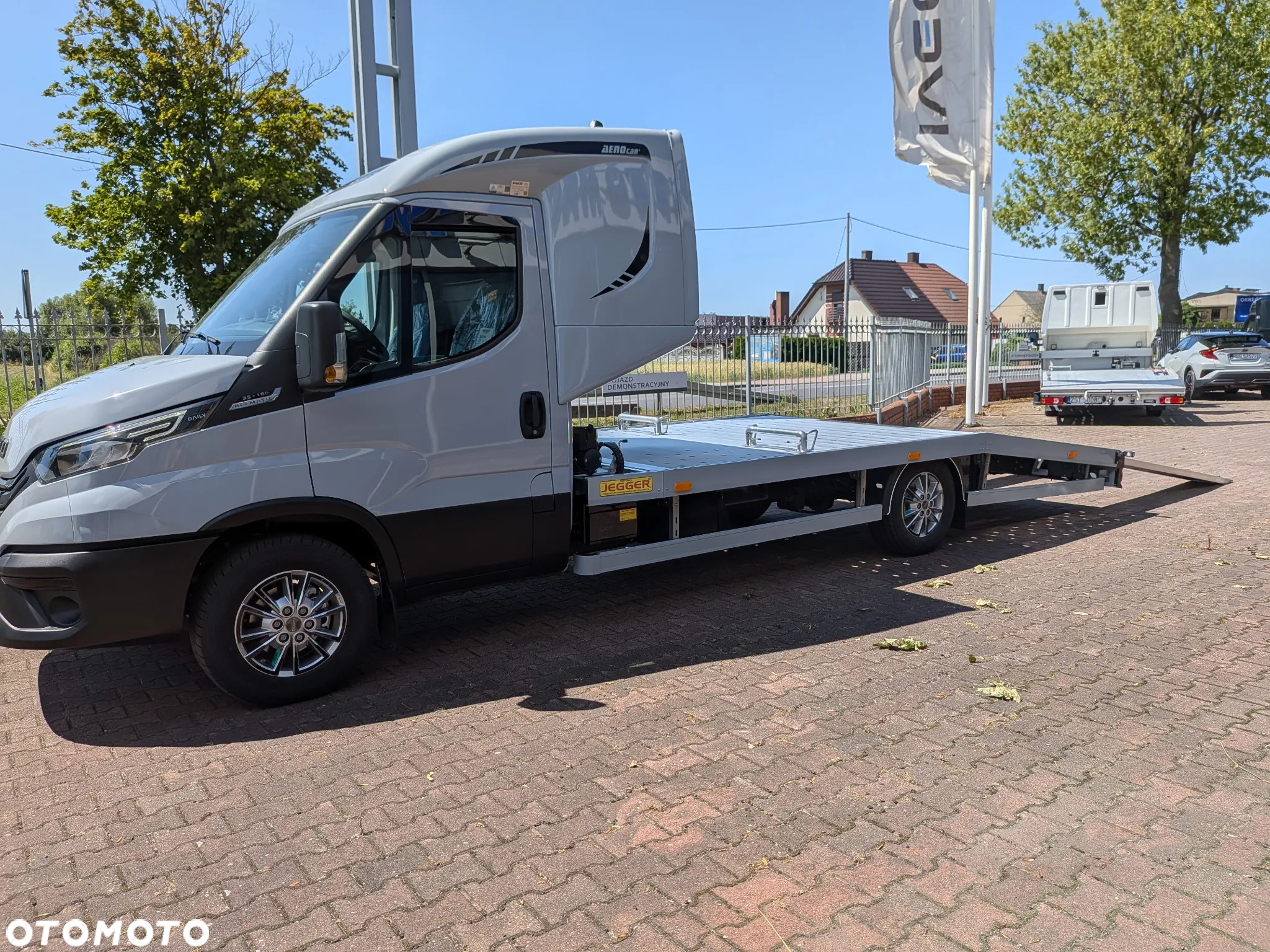 Iveco Daily 35S18HA8/P , Laweta ,Autolaweta , certyfikat VDI ,Zbiornik 280L, Tacho - 13