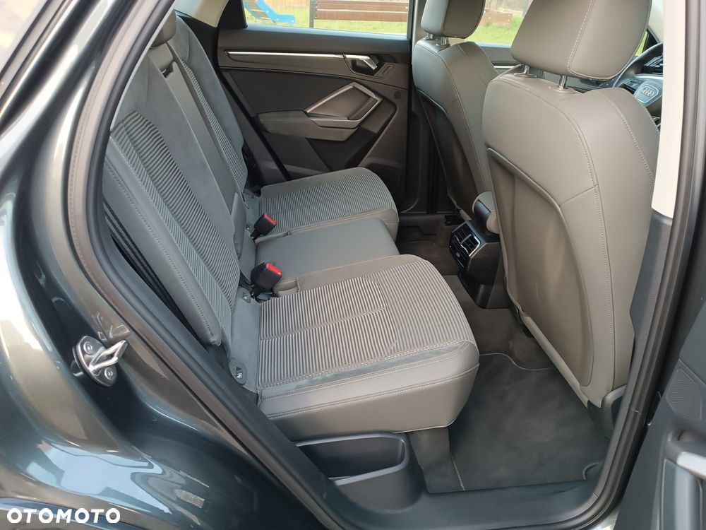 Audi Q3 Sportback - 19