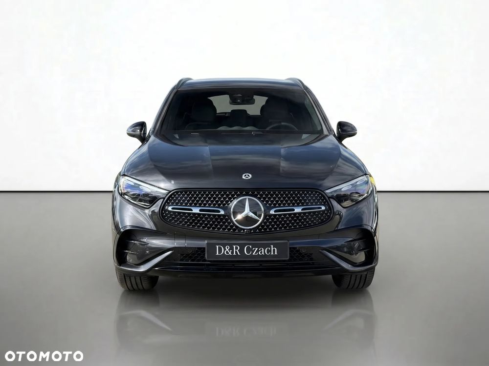 Mercedes-Benz GLC - 2