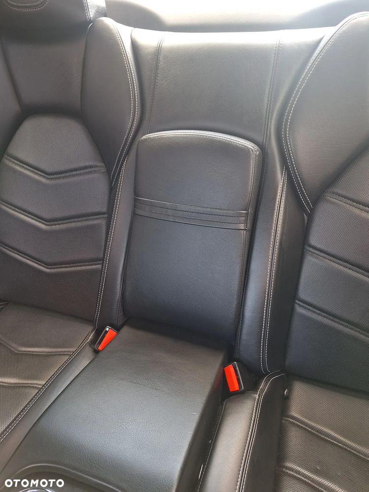 Maserati GranTurismo S Automat - 21