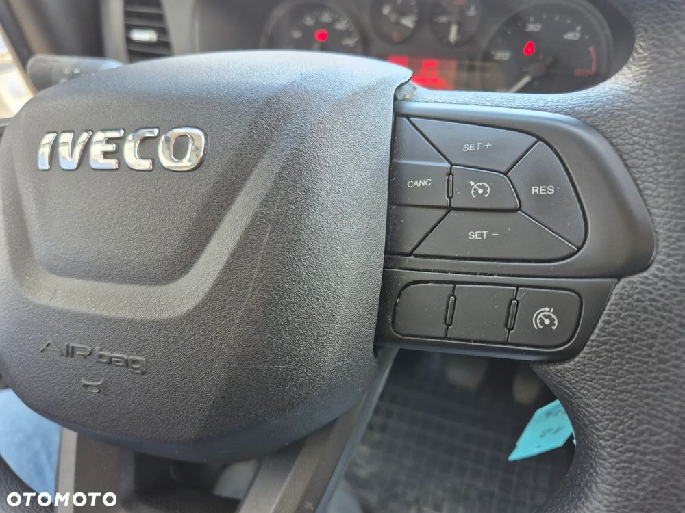 Iveco 35S16V (32724) - 17