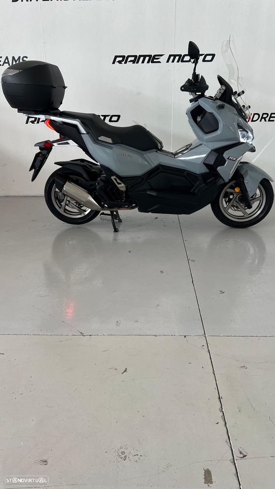 Sym ADX 125 - 6