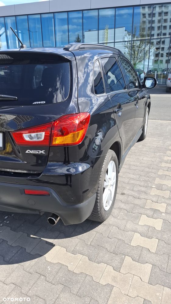Mitsubishi ASX - 4