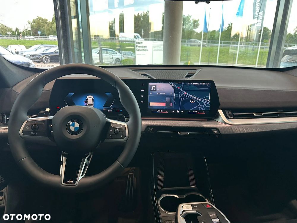 BMW X1 sDrive18i xLine - 19