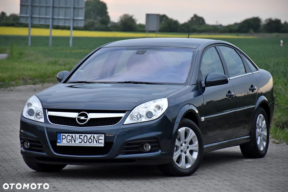 Opel Vectra 1.8 Cosmo Plus - 3