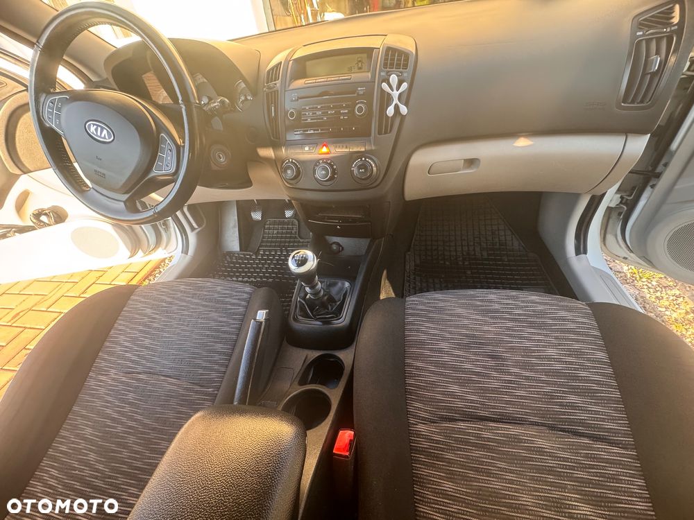 Kia Ceed 1.6 CVVT EX - 9