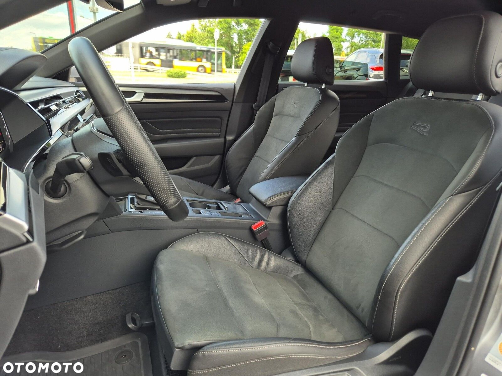 Volkswagen Arteon 2.0 TDI 4Motion R-Line DSG - 10