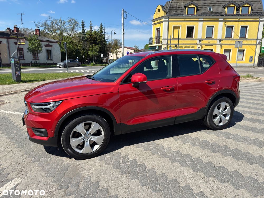 Volvo XC 40 T4 AWD Momentum - 2