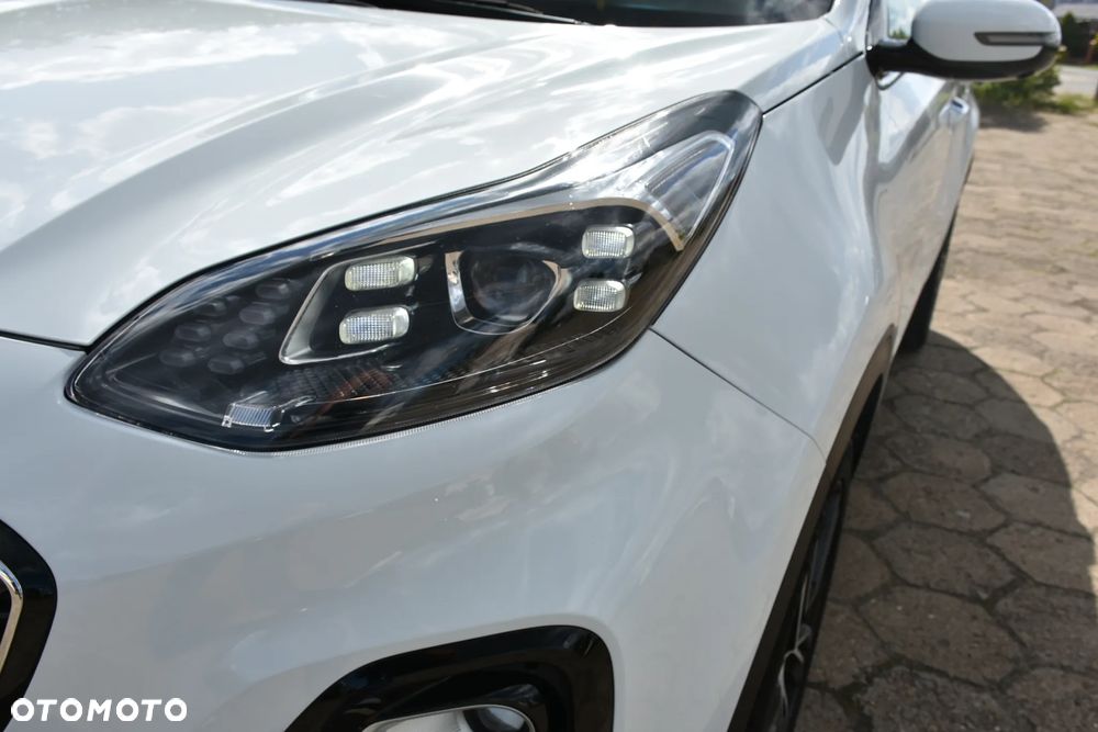 Kia Sportage 1.6 T-GDI AWD DCT PLATINUM - 32