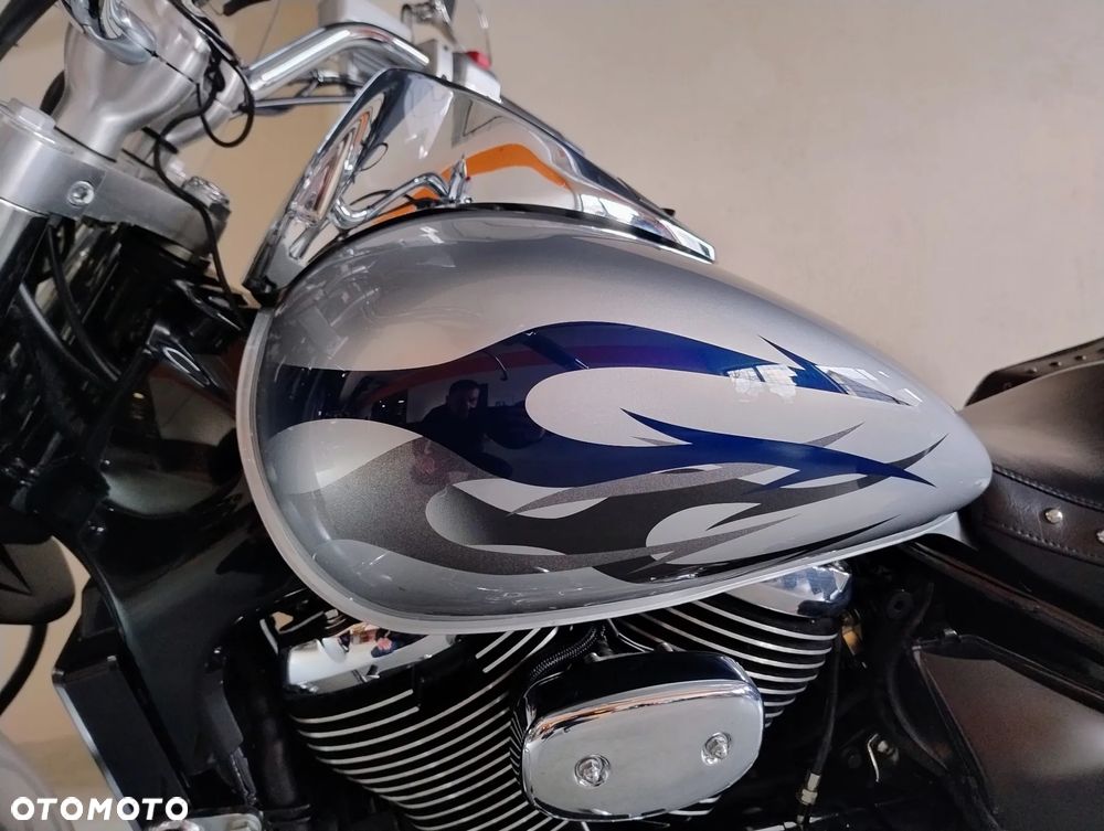 Suzuki VL 800 Volusia - 16