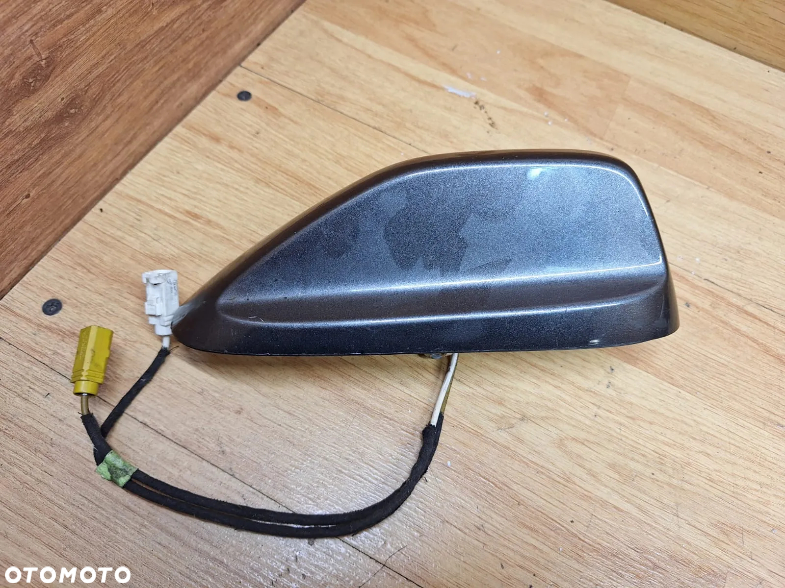 Antena dachowa GPS jeep grand cherokee wk2 - 2