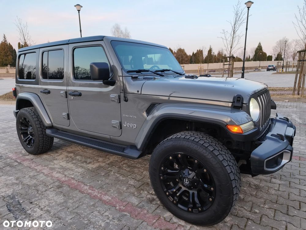Jeep Wrangler - 4