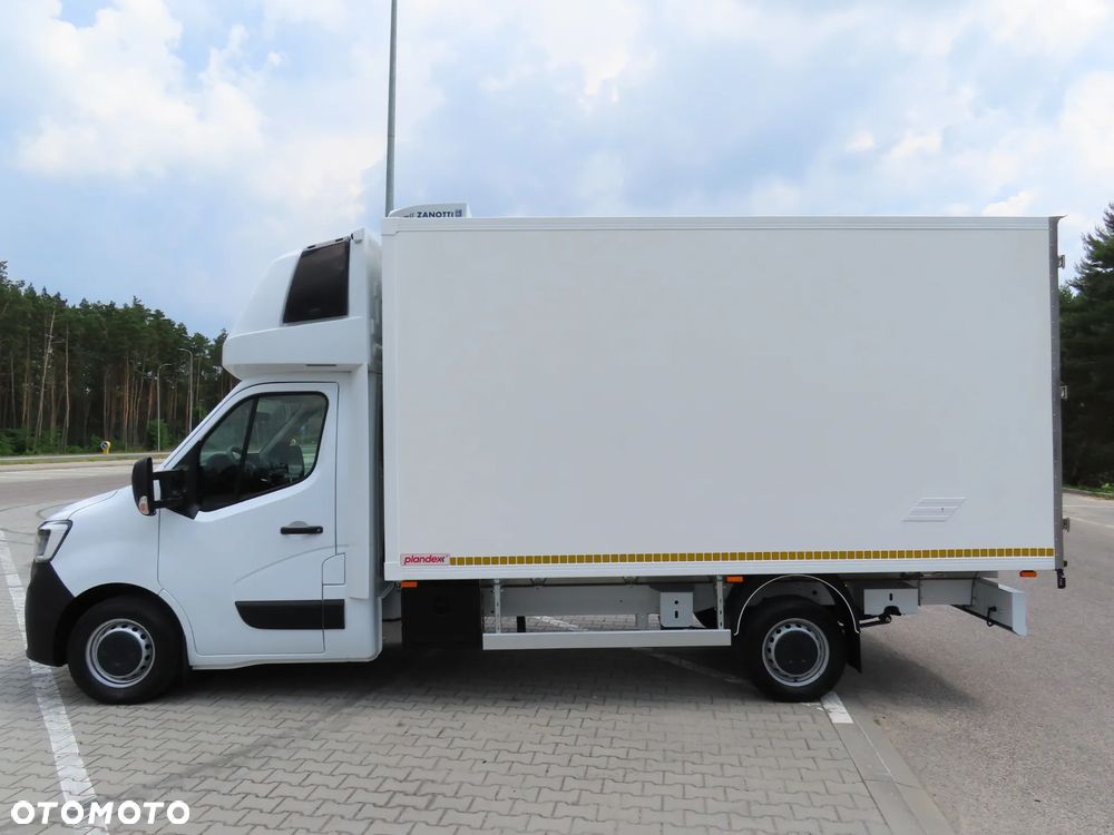 Renault Master 2.3 dCi 163 Km WZMACNIANY Chłodnia -20*C + 30*C Z Izoterma 4.20 Cm 8 Euro Palet Zasilanie V230 Funkcja Grzania Kabina Sypialniana WEBASTO Stan Jak NOWY - 6