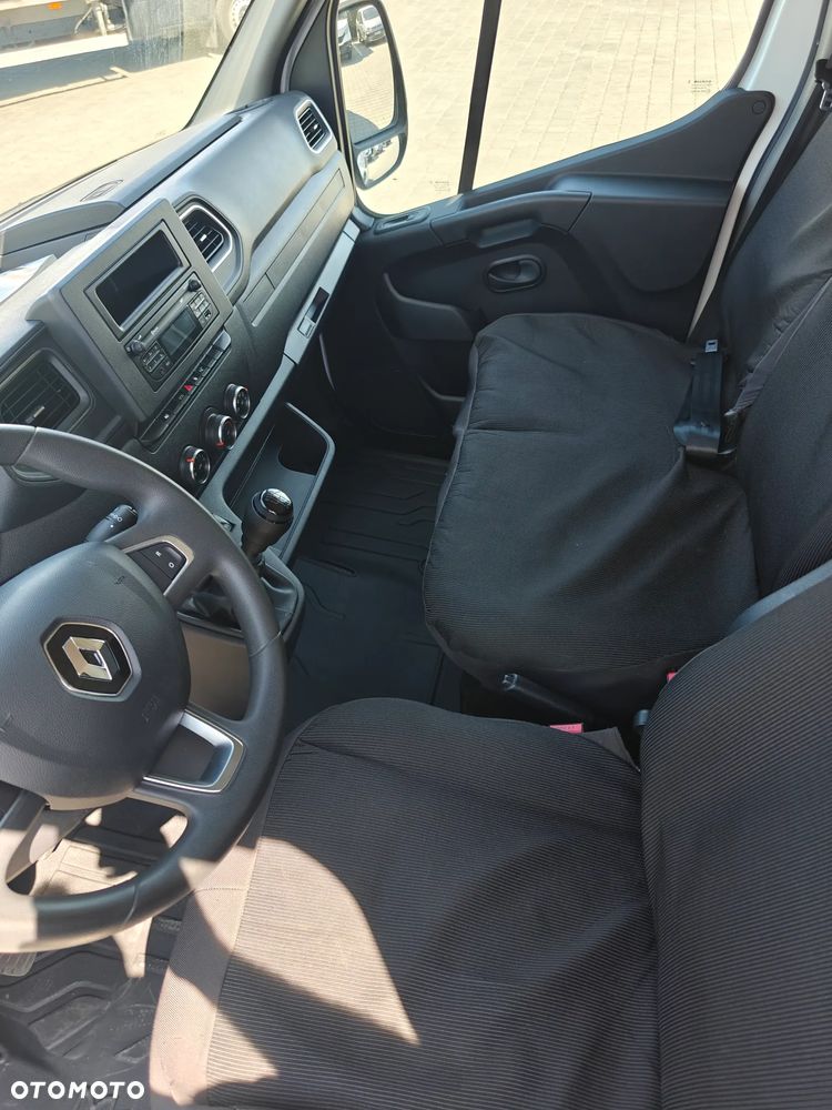 Renault Master - 11