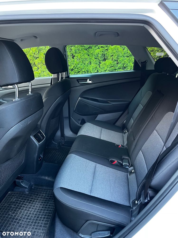 Hyundai Tucson 1.6 GDi Comfort 2WD - 12