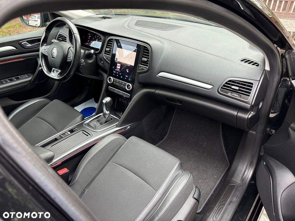Renault Megane TCe 140 GPF EDC INTENS - 20