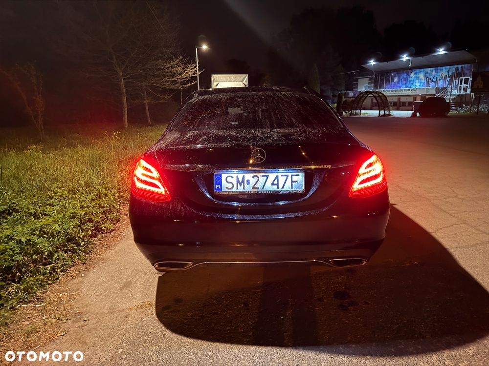 Mercedes-Benz Klasa C 180 7G-TRONIC - 26