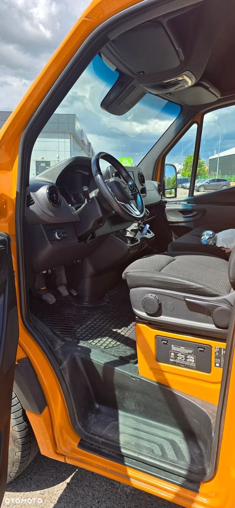 Mercedes-Benz SPRINTER - 3