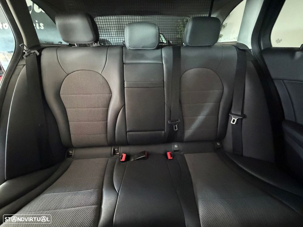 Mercedes-Benz C 300 d Avantgarde - 34