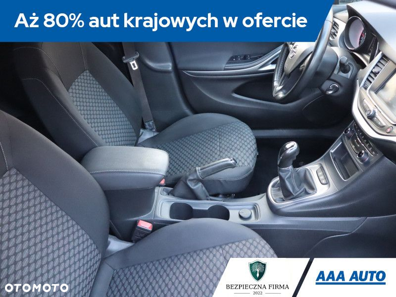 Opel Astra - 10