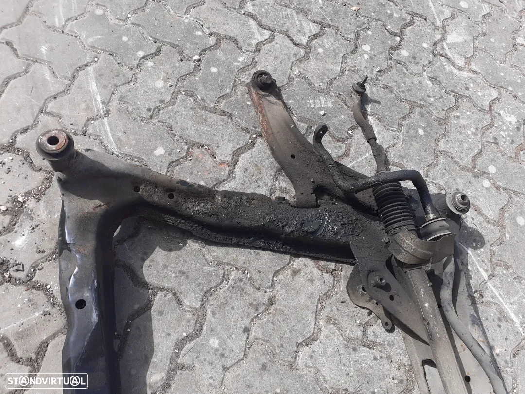 Charrion e caixa de direçao nissan qashqai j10 - 2