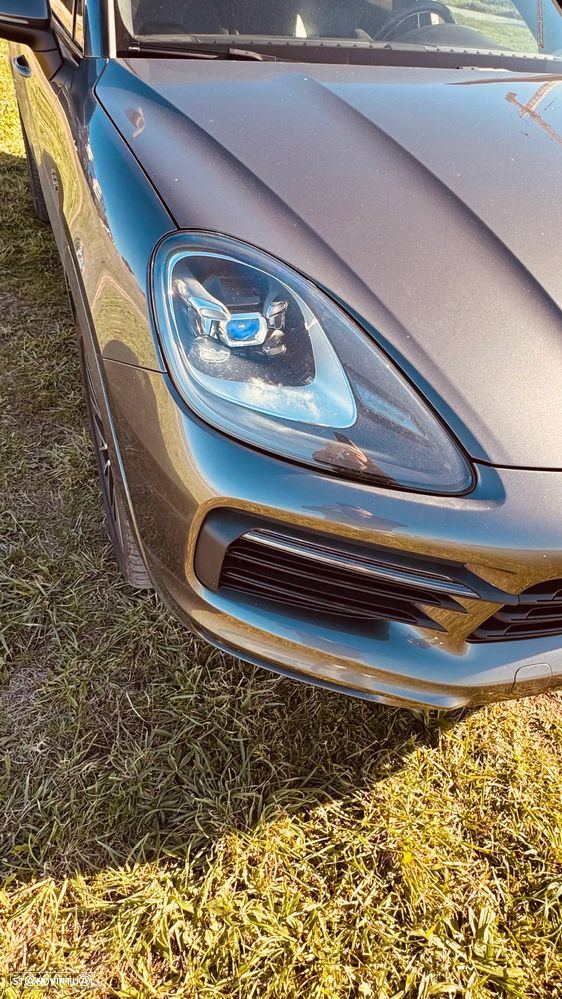 Porsche Cayenne Coupé E-Hybrid Platinum Edition - 8